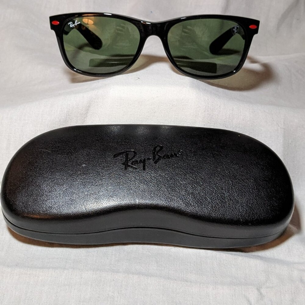RAY-BAN RB2132M SCUDERIA FERRARI COLLECTION